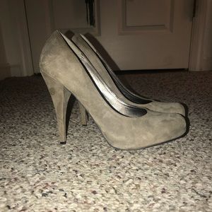 Gray suede Steve Madden heels 6.5